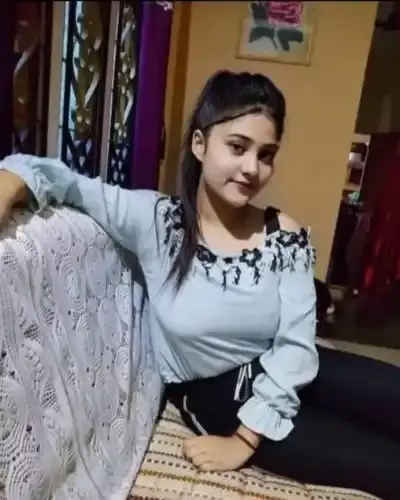Call Girls Service in Udyog Vihar