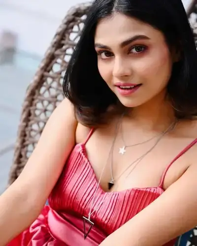 Escort Service Udyog Vihar